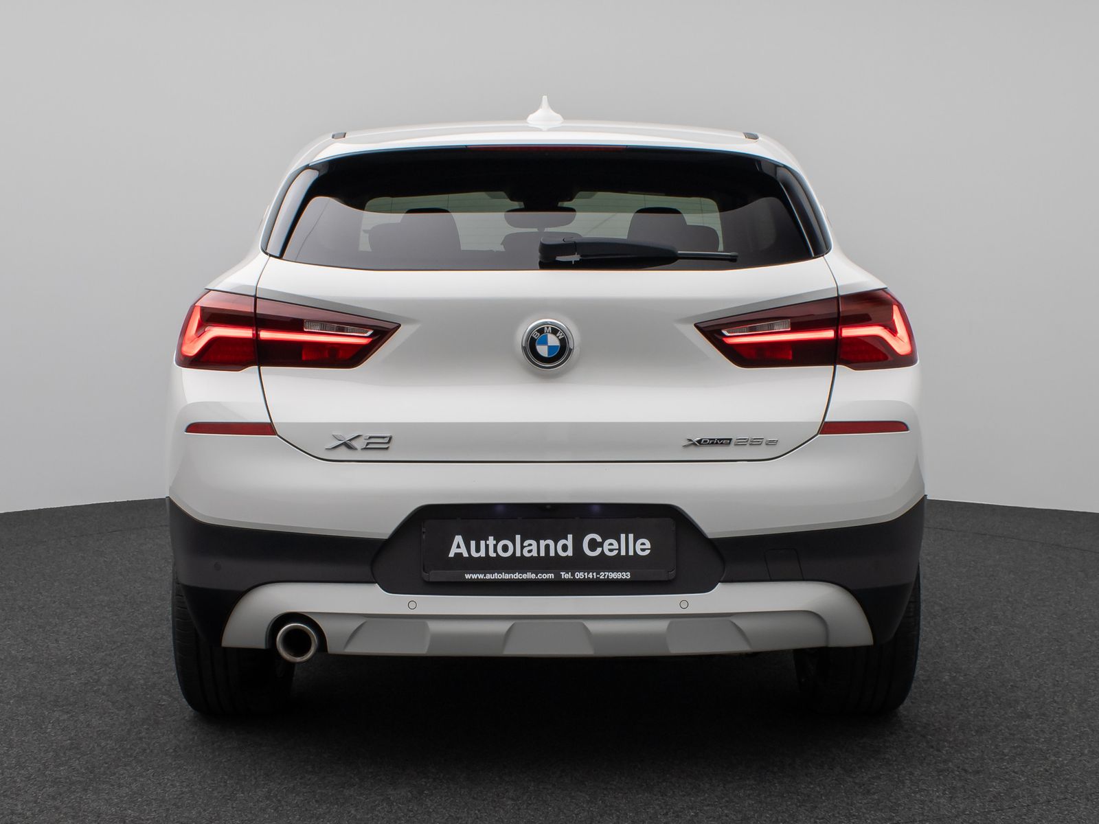 Fahrzeugabbildung BMW X2 xD25e Kamera HUD DAB HiFi Navi+Komfort Alarm