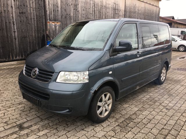 Volkswagen T5 Transporter Bus Multivan Comfortline