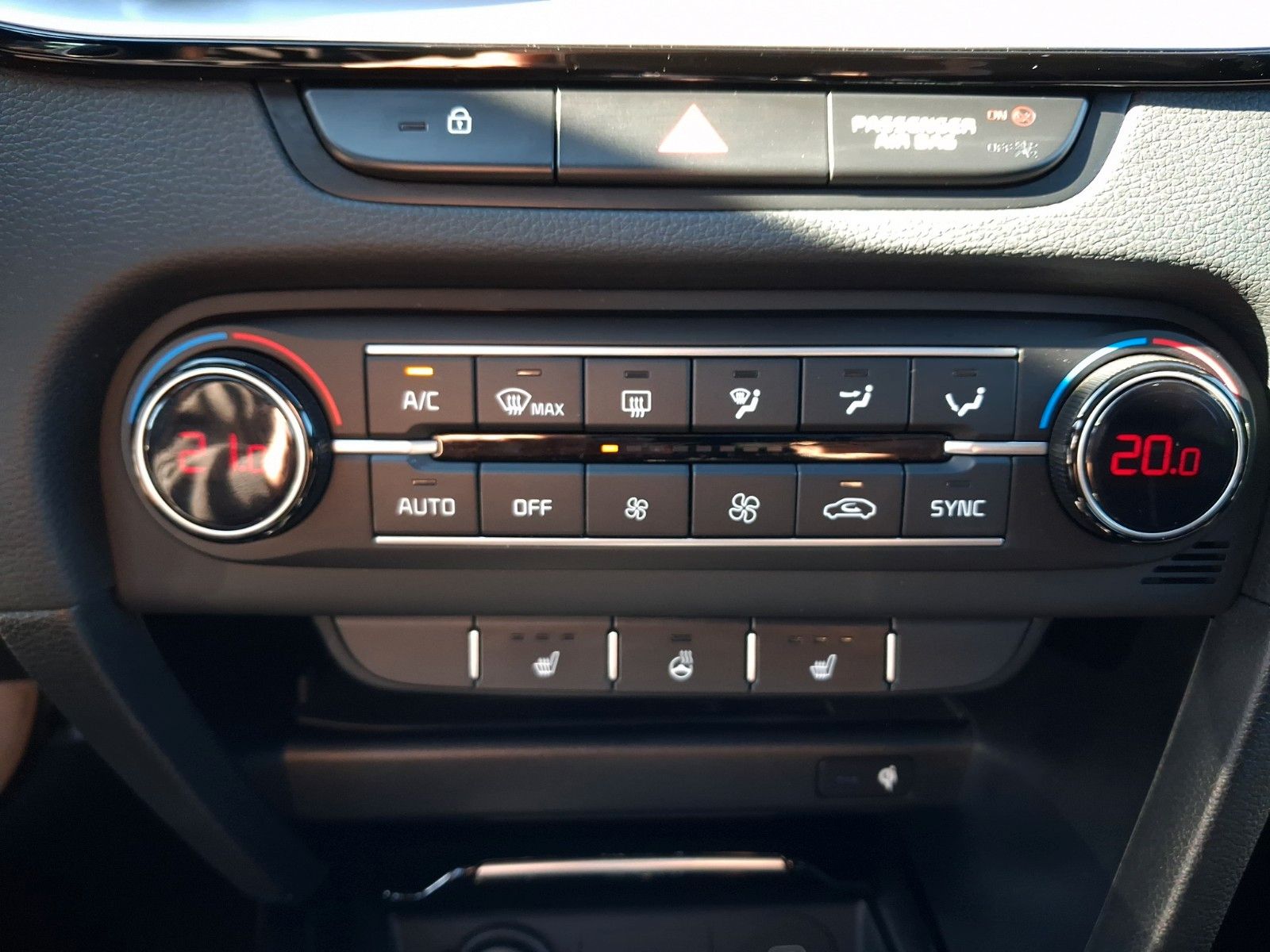 Fahrzeugabbildung Kia cee'd / Ceed GT line Pano LED Leder Navi uvm.