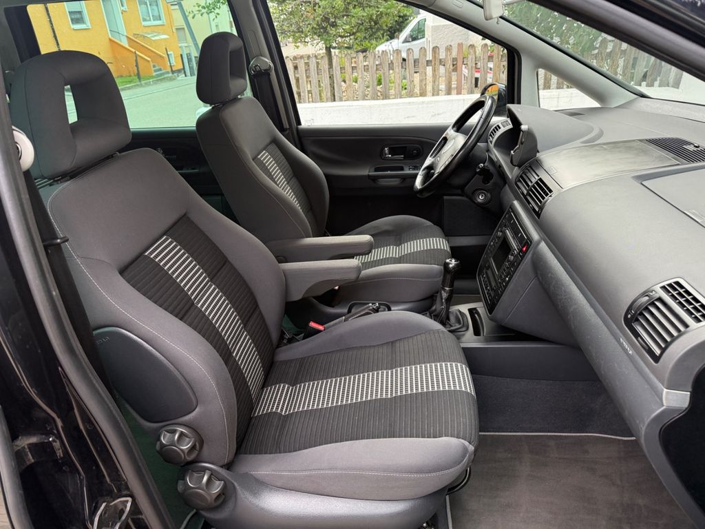 United 2.0 TDI 7-Sitzer SHZ PDC Tempomat