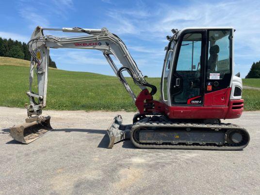 Takeuchi TB250-2