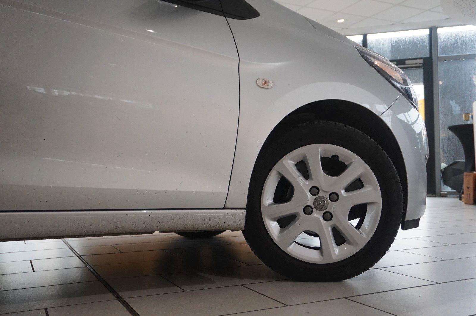 Fahrzeugabbildung Opel Karl 1.0 EDITION 5-TÜR KLIMA/USB/TEMP./BT