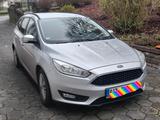 Ford Focus 1,5 TDCi 88kW Trend Turnier Trend - Ford Focus: Kombi, 1.8
