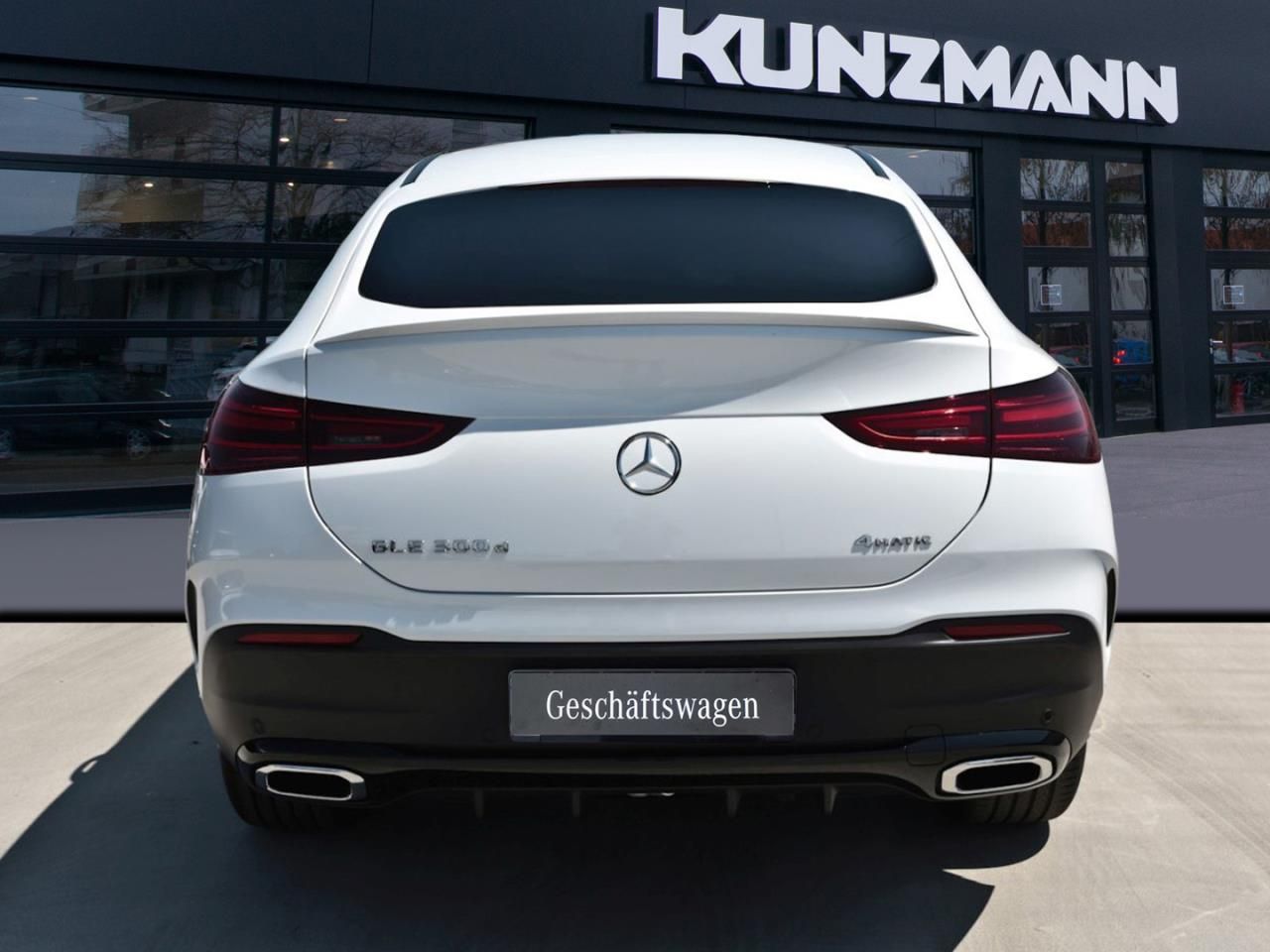 Mercedes-Benz GLE 300 d 4MATIC Coupé AMG Night Panorama AHK 36 foto 3
