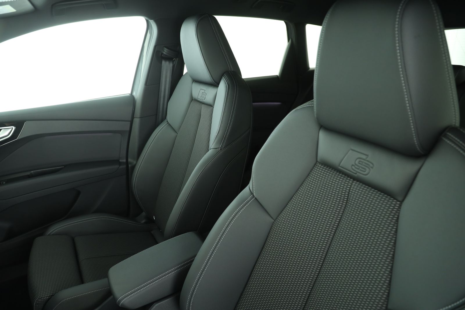 Audi Q4 e-tron - Bild 14