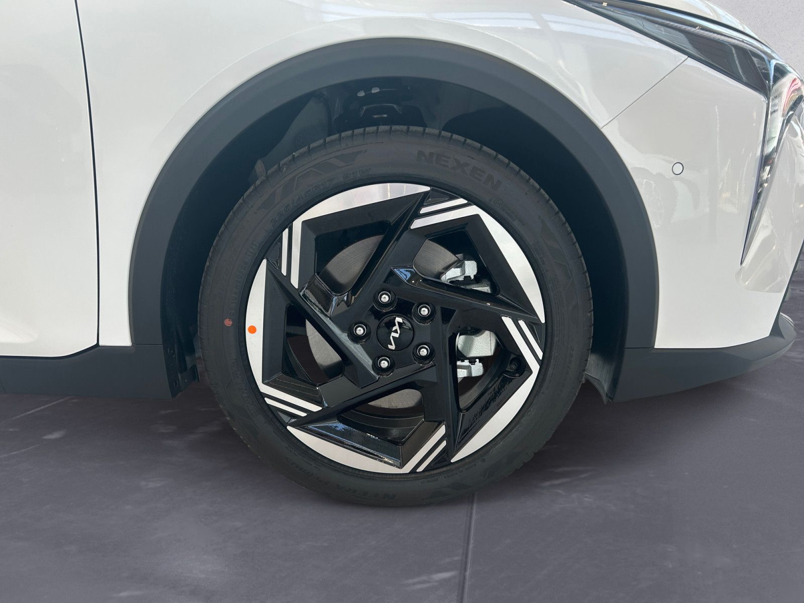 Kia K4 - Bild 11