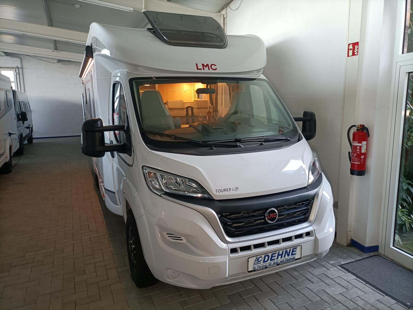 LMC Tourer Lift H 730 G AHK, RF, SAT, Dachklima 