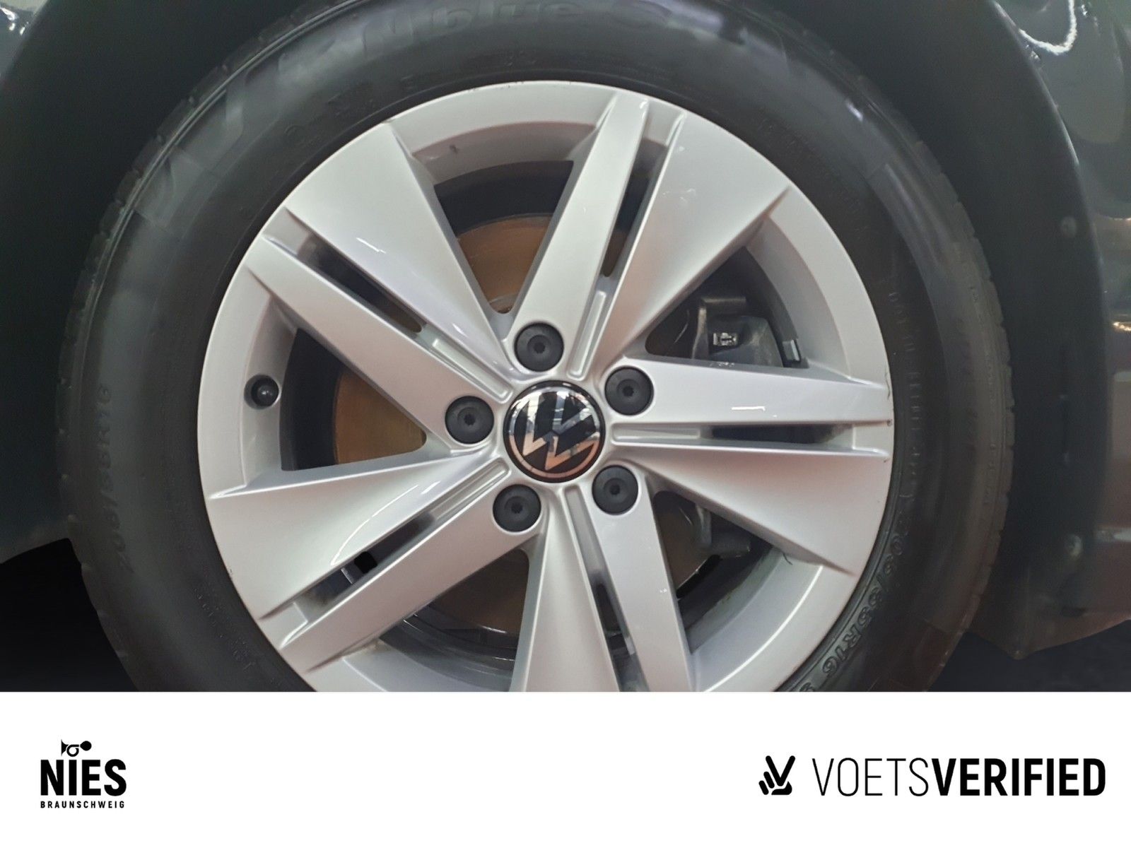 Volkswagen Golf - Bild 6