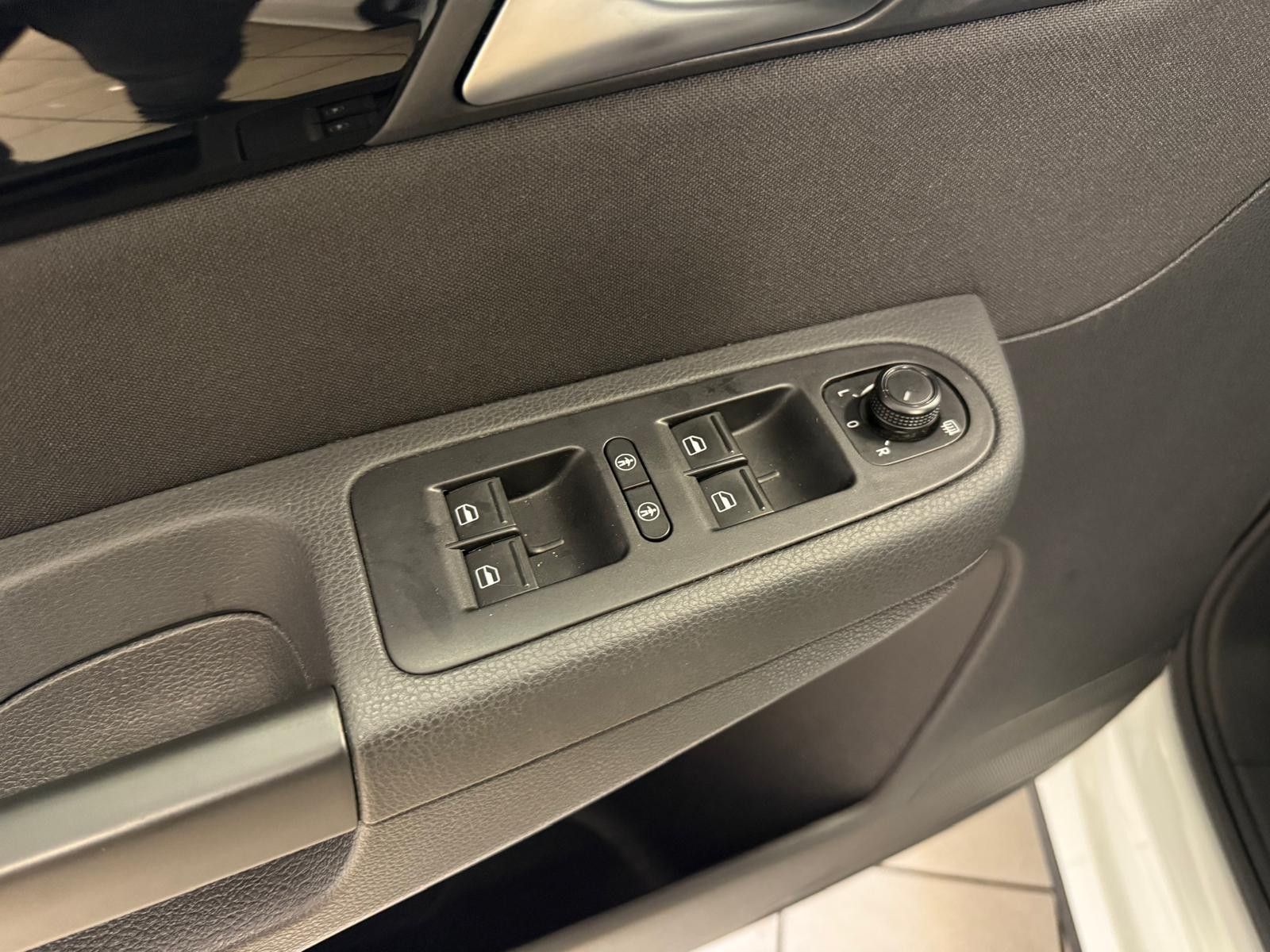 Fahrzeugabbildung SEAT Alhambra Style / NAVI / KLIMA / KAMERA