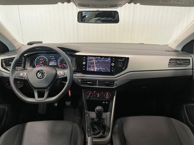 Polo Comfortline 1.0 NAVI DAB+ TEMPOMAT