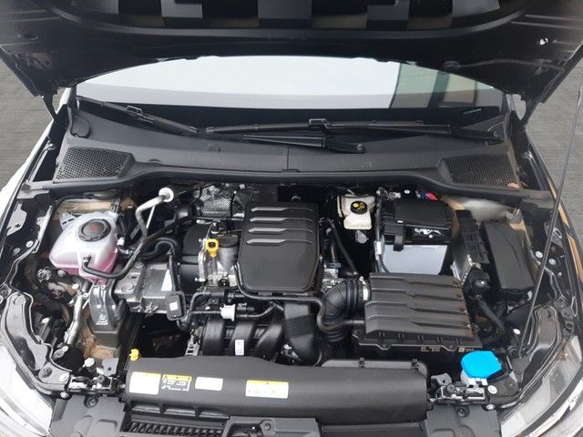 Fahrzeugabbildung Seat Ibiza Hola 1.0MPI LED PDC SHZ 15"Alu MFL 0,99%