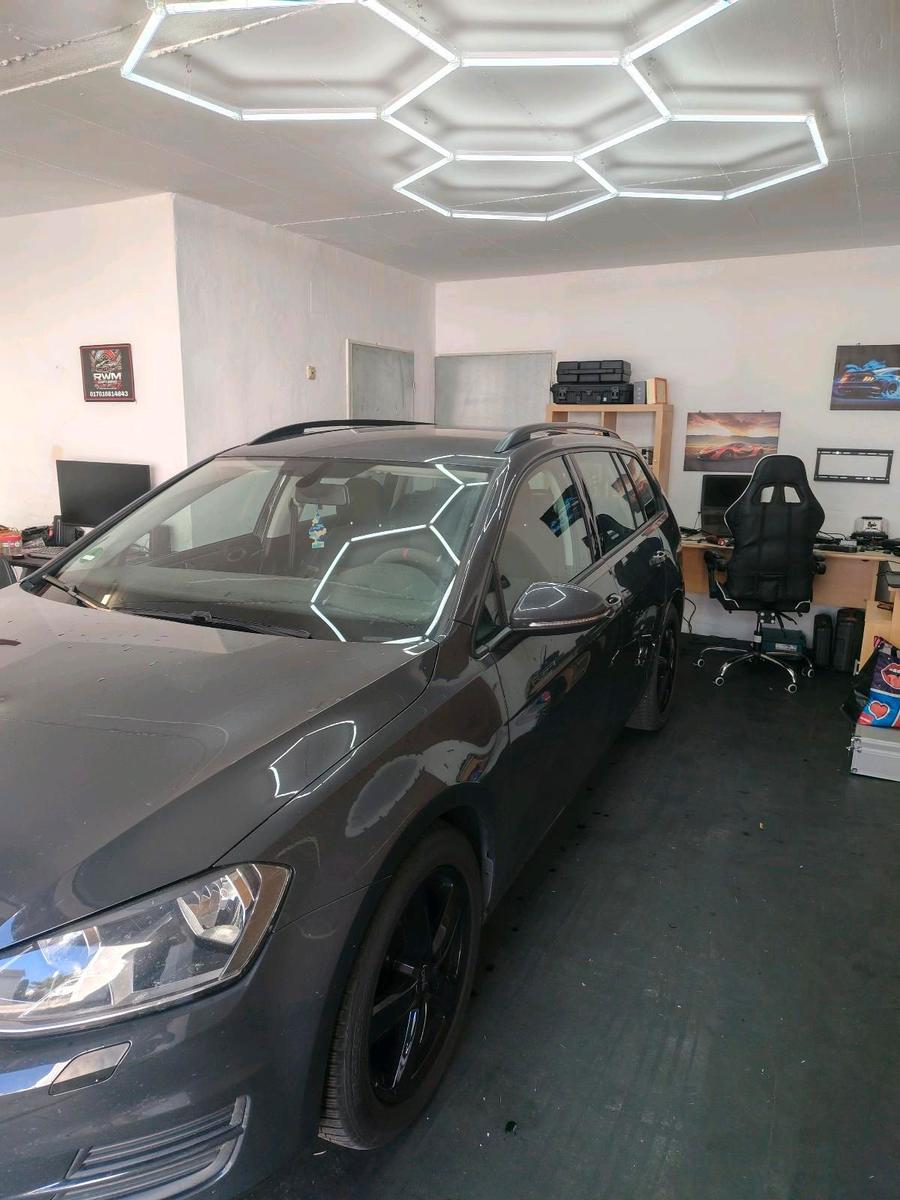 Volkswagen Golf 2015 — interior