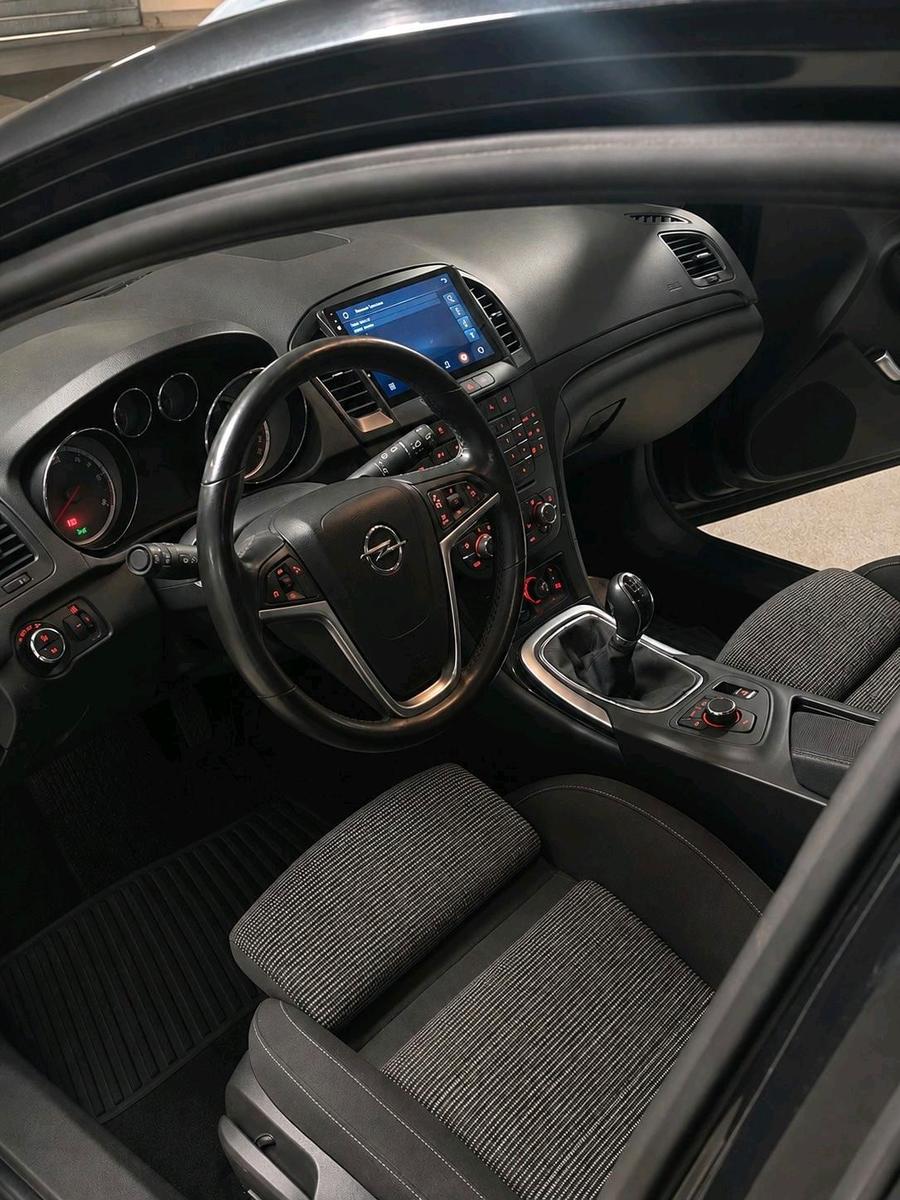 Opel Insignia 2014 — photo 8