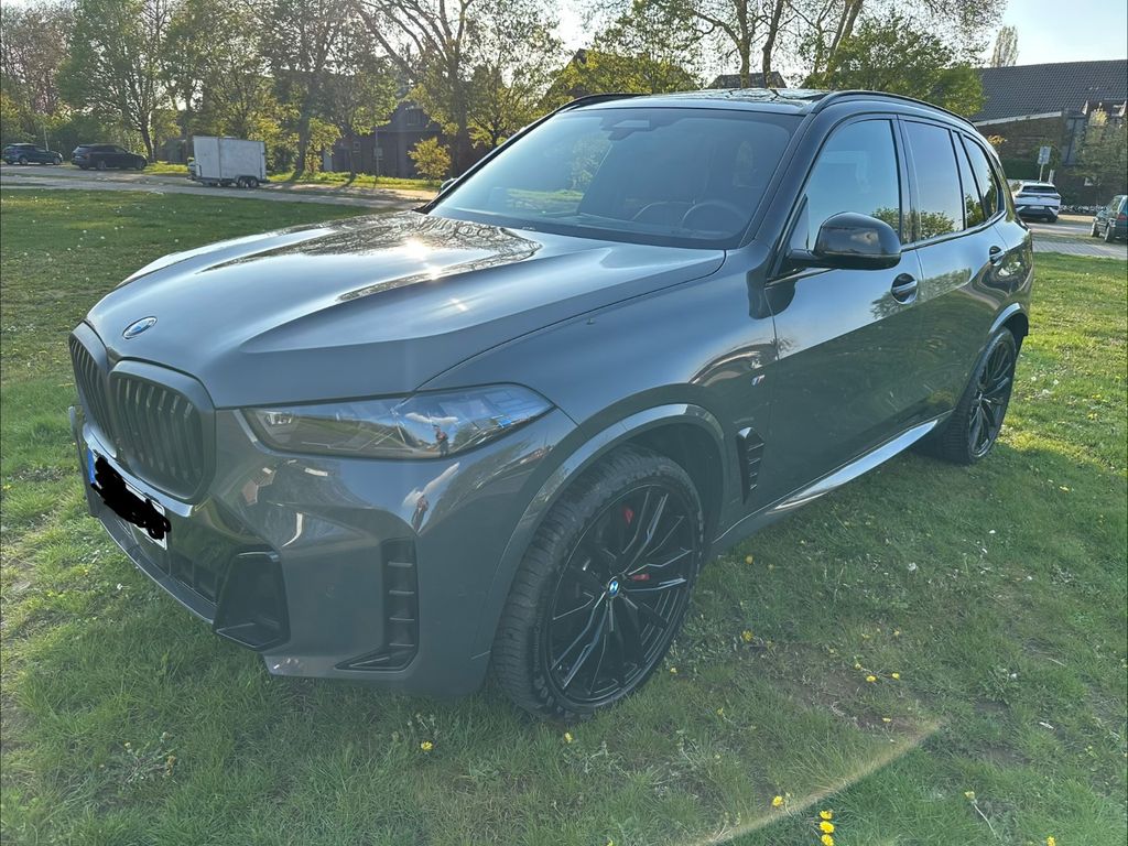 Image of BMW X5
