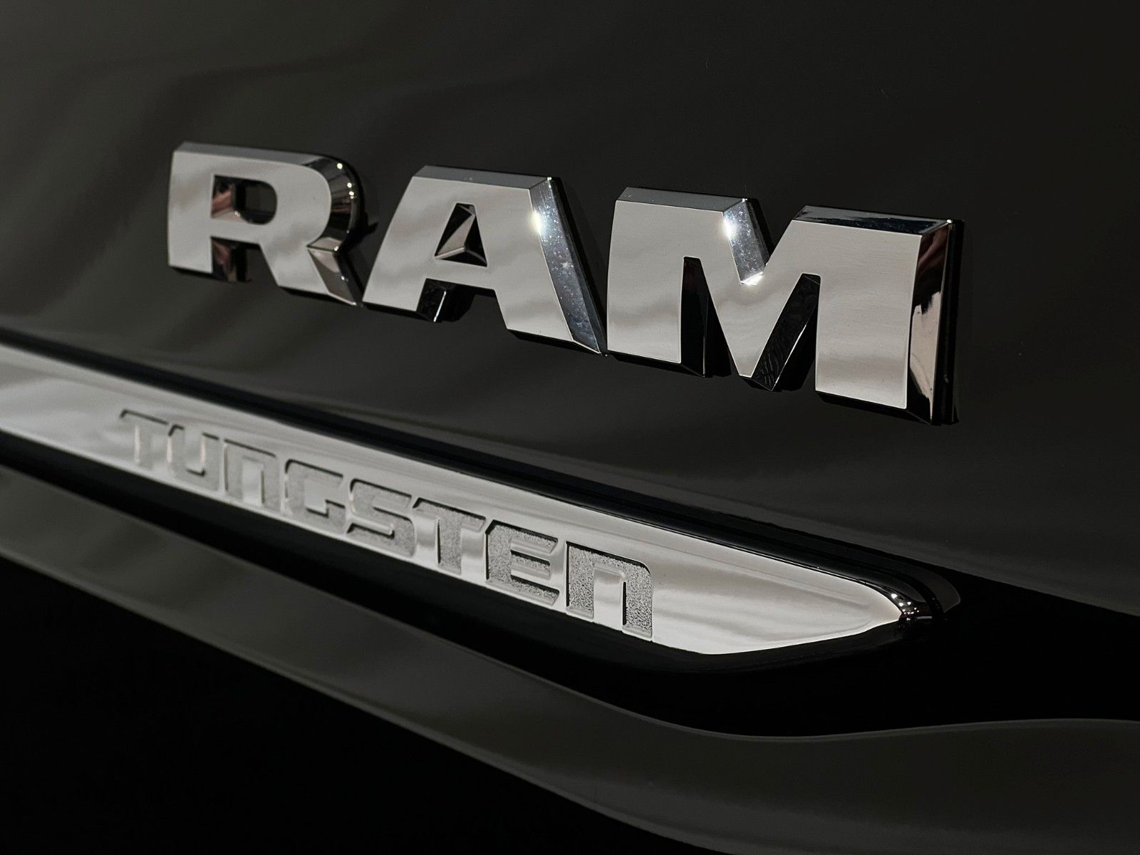 Fahrzeugabbildung Dodge RAM 1500 Tungsten  H/O 3.0L MY25