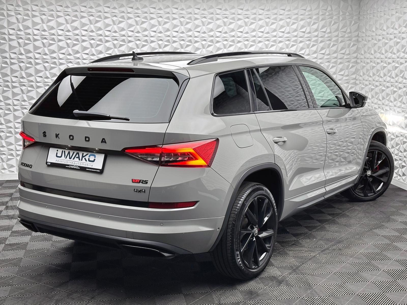 Fahrzeugabbildung SKODA KODIAQ RS TDI 4X4/7-SITZE/PANO/STDHZ/AHK/ACC/360