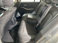 BMW 318 - Vorschau Bild 14