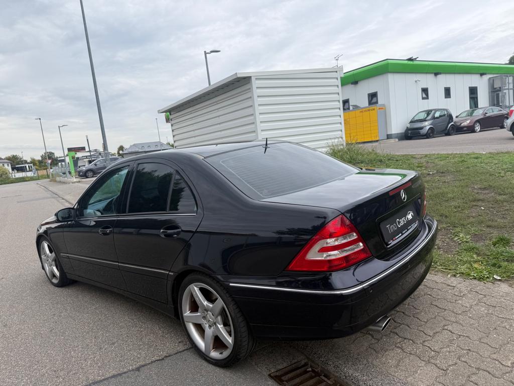 Mercedes-Benz C 230