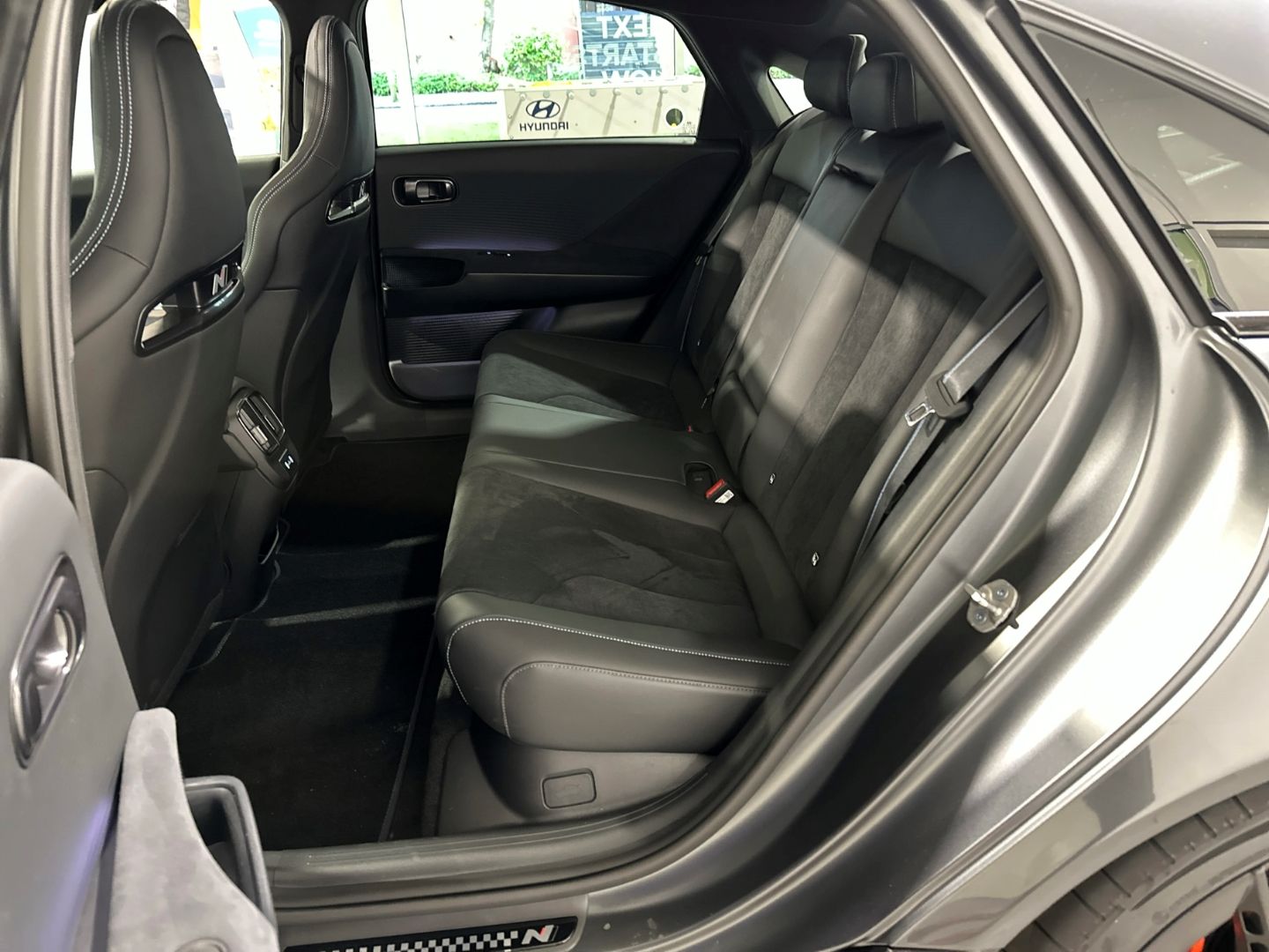 Hyundai IONIQ 6 - Bild 8