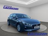 Hyundai i30 Trend AHK Fahrerprofil LenkradHZG Spurhaltea - Hyundai i30 mit Diesel-Antrieb