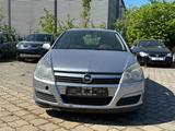 Opel Astra H Lim. Edition - Opel Astra aus 2005 mit Diesel-Antrieb