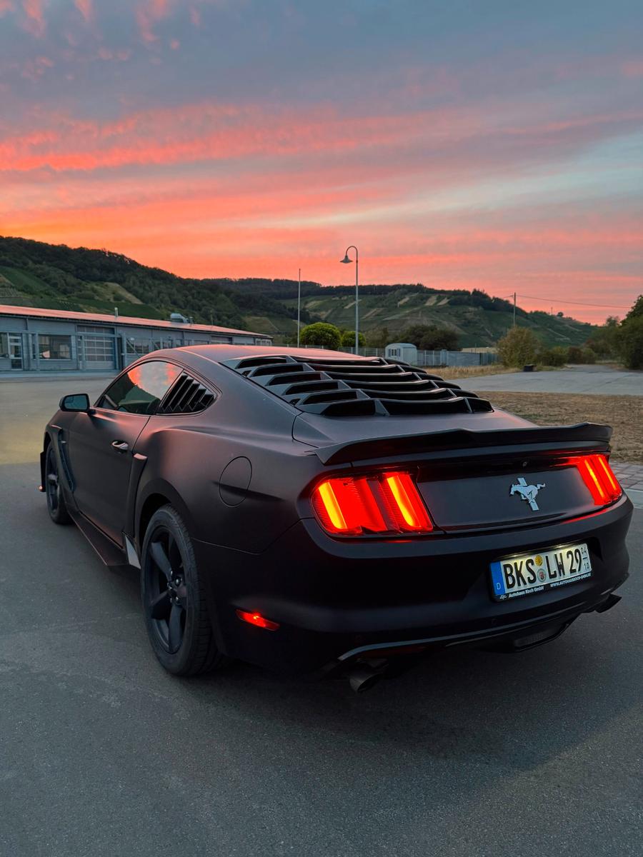 Ford Mustang v6 3.7l automatik 