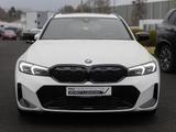 BMW 340d Touring xDrive PANO HUD ACC H/K NAVI LED - BMW 340: Automatik