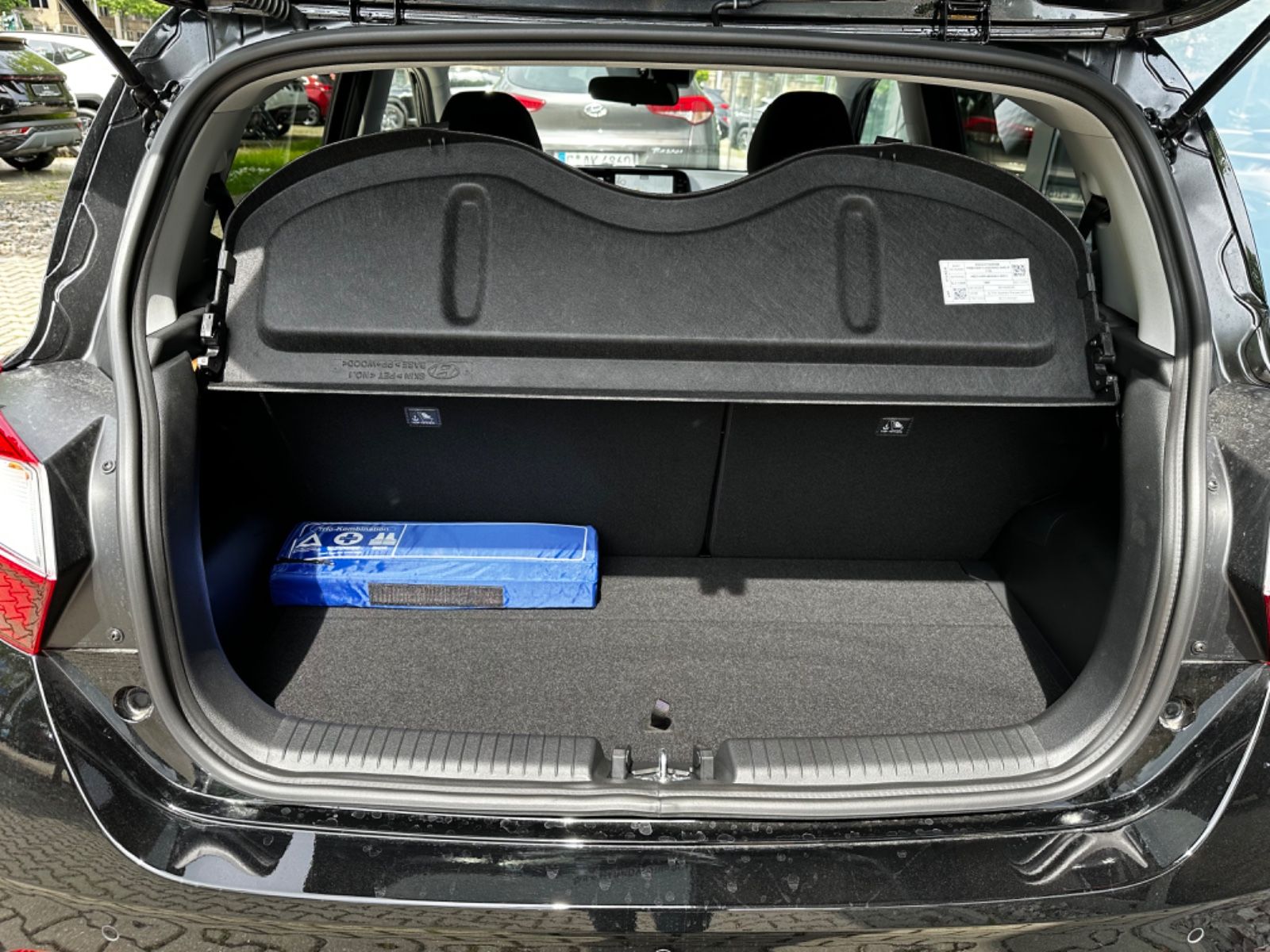 Fahrzeugabbildung Hyundai New i10 1.2 PRIME KLIMA PDC Smart Key 16"Alu