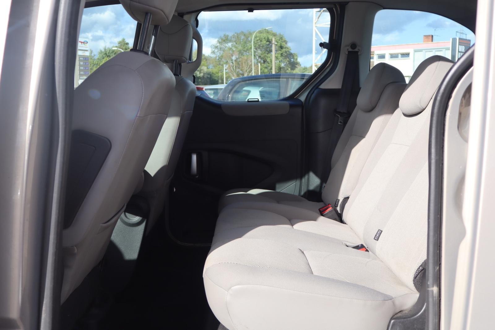 Peugeot Partner Tepee Escapade/TÜV-02/2027