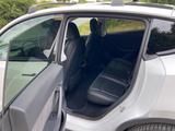 Tesla Model Y LR AWD AMD Ryzen AHK Garantie - Tesla Model Y: Limousine