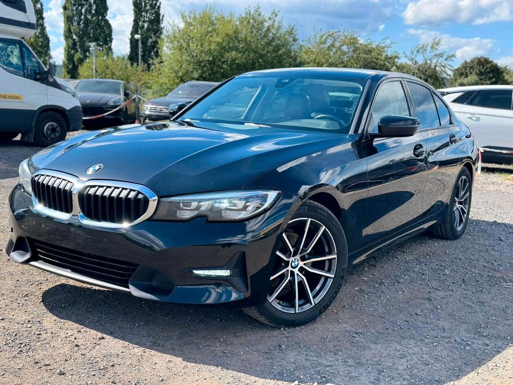 Image of BMW 320