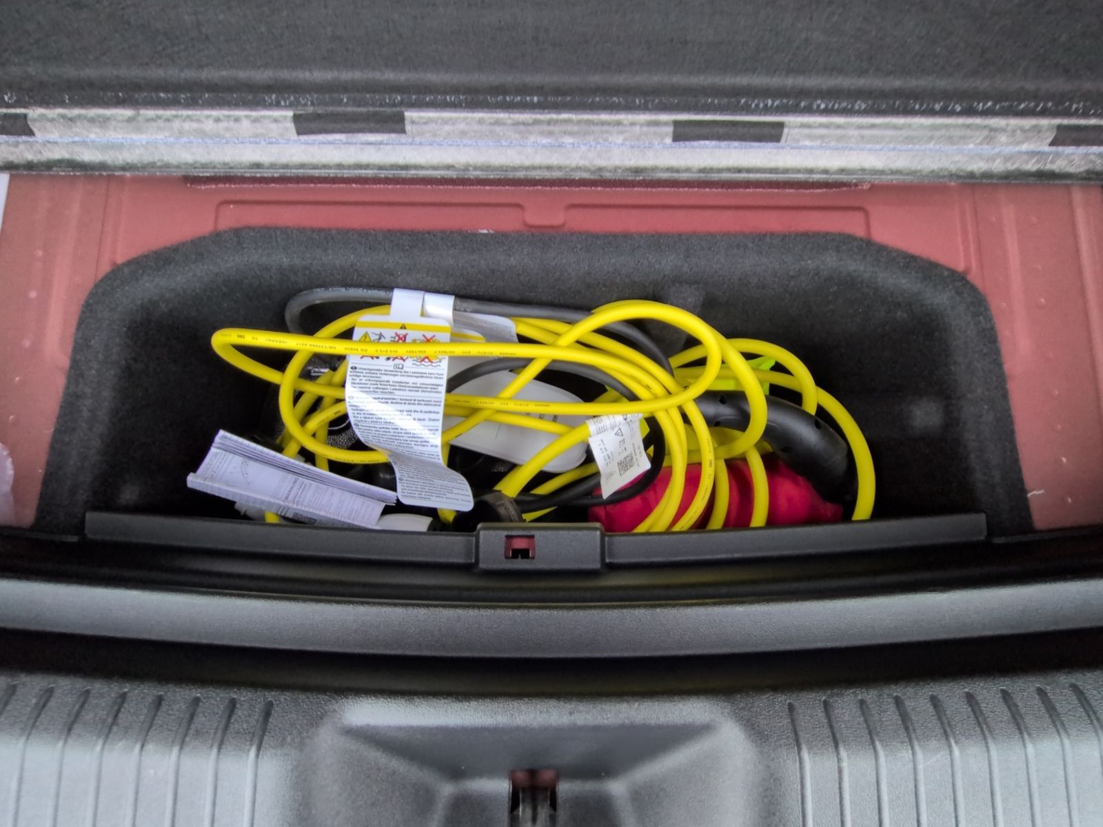 ID.4 Pro WÄRMEPUMPE+MATRIX+NAVI