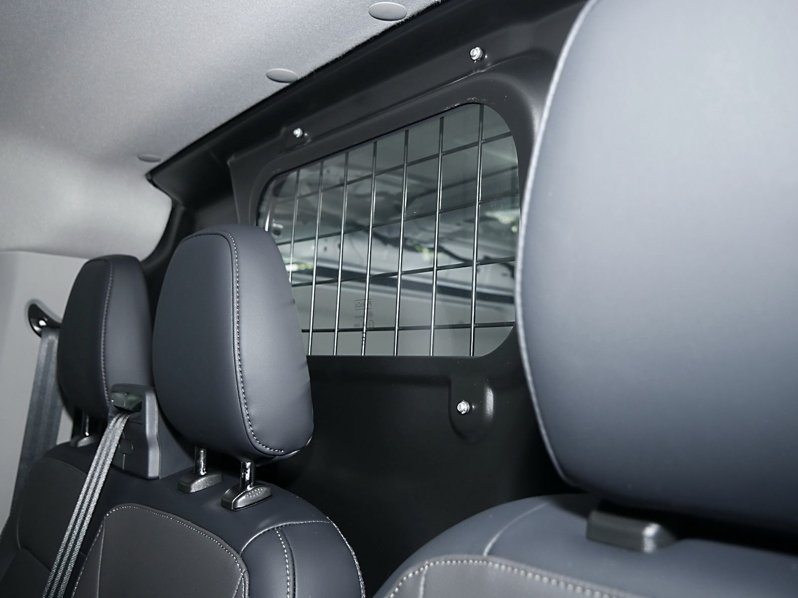 Volkswagen T7 Transporter - Bild 8