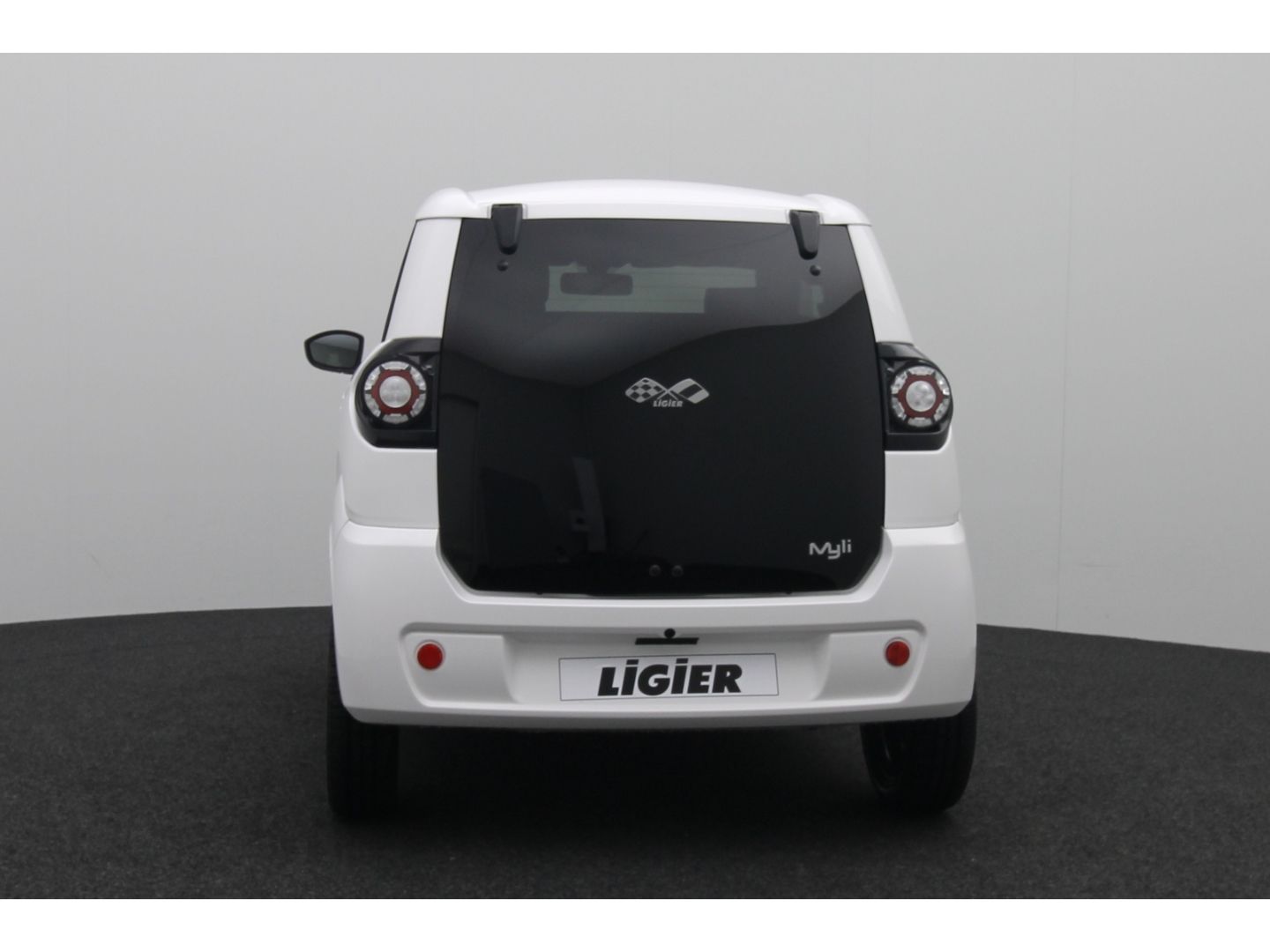 Fahrzeugabbildung Ligier MYLI I.DEAL Fahren ab 15 Leasing 199 Eur. MTL