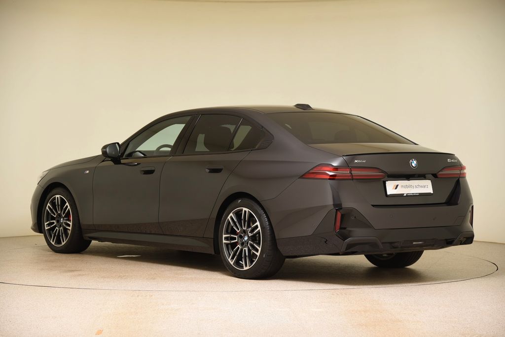BMW 540