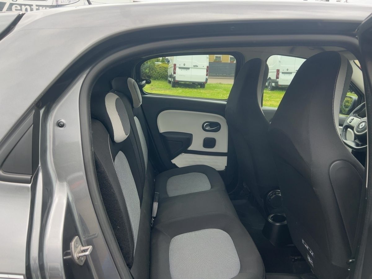 Fahrzeugabbildung Renault Twingo Intens ENERGY TCe 90 EDC 8-fach SHZ