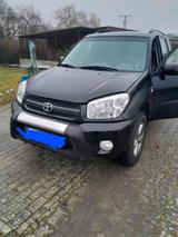 Toyota Toyta Rav 4.Baujahre 2005.Benzin 2,0 Motor... - Toyota RAV 4 in Halle