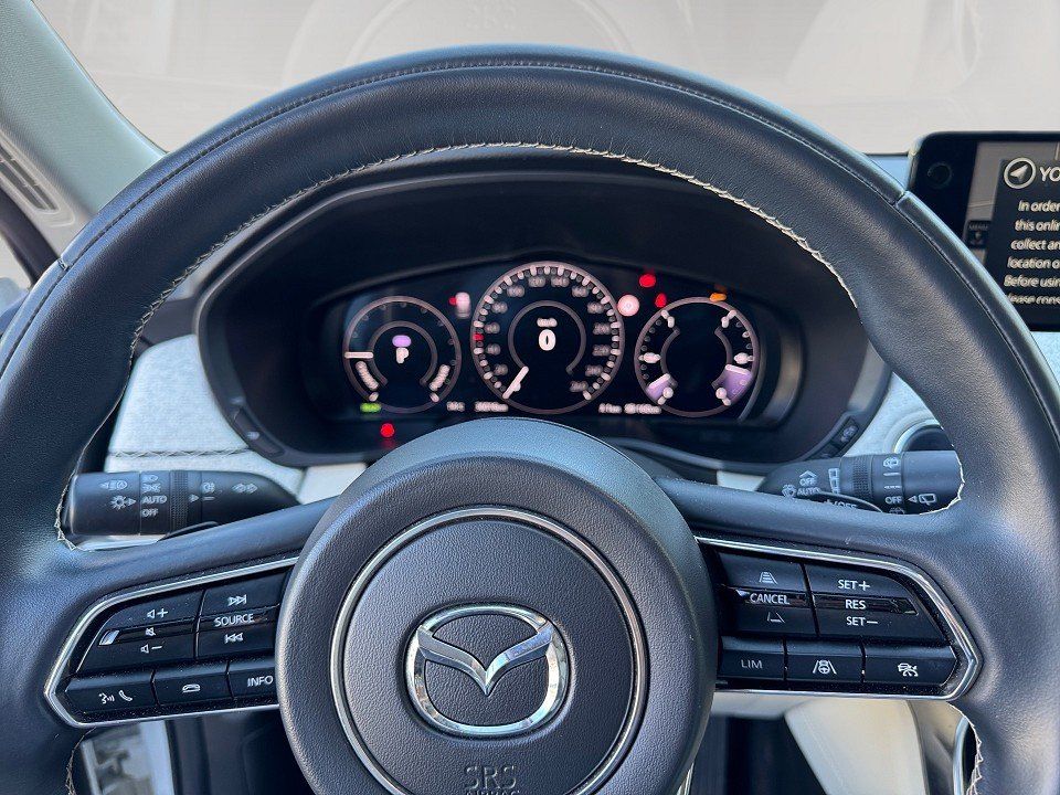 Fahrzeugabbildung Mazda CX-60 Plug-in TAKUMI CON-P DRI-P COM-P PAN-P