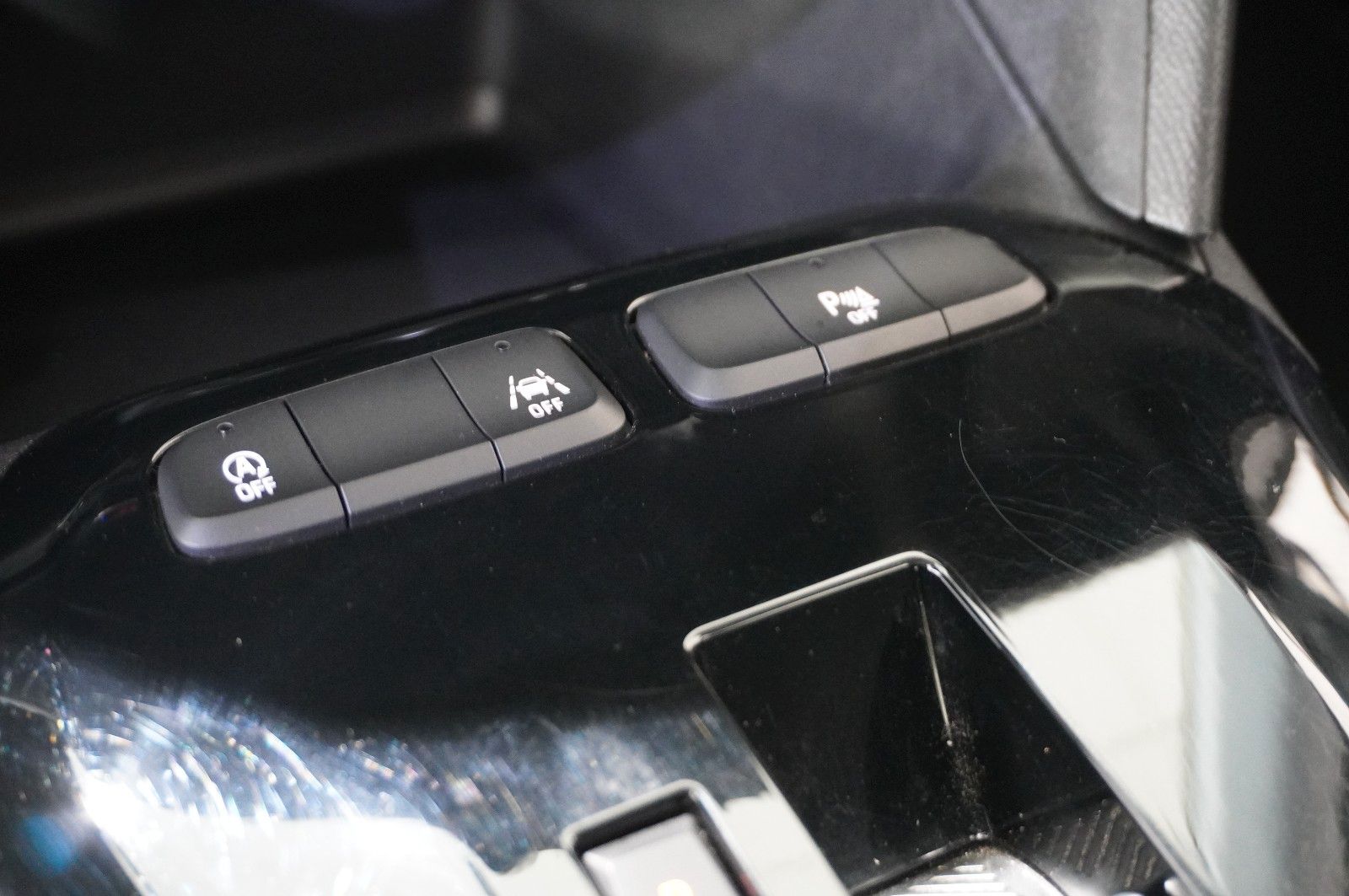 Fahrzeugabbildung Opel Corsa F 1.2T ELEGANCE NAVI/LED/KAMERA/SPORT/DAB+