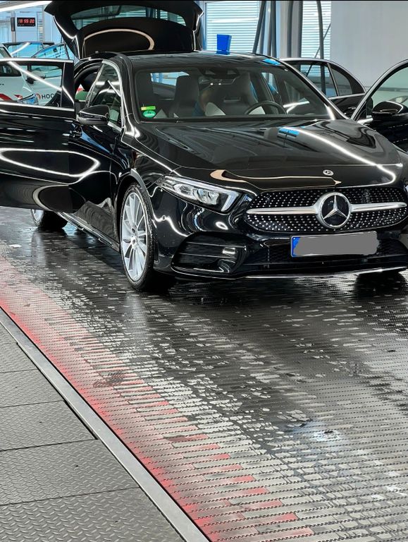 Image of Mercedes-Benz A 200