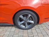 Ford Mustang V6  - Ford Mustang: Cabrio, V6