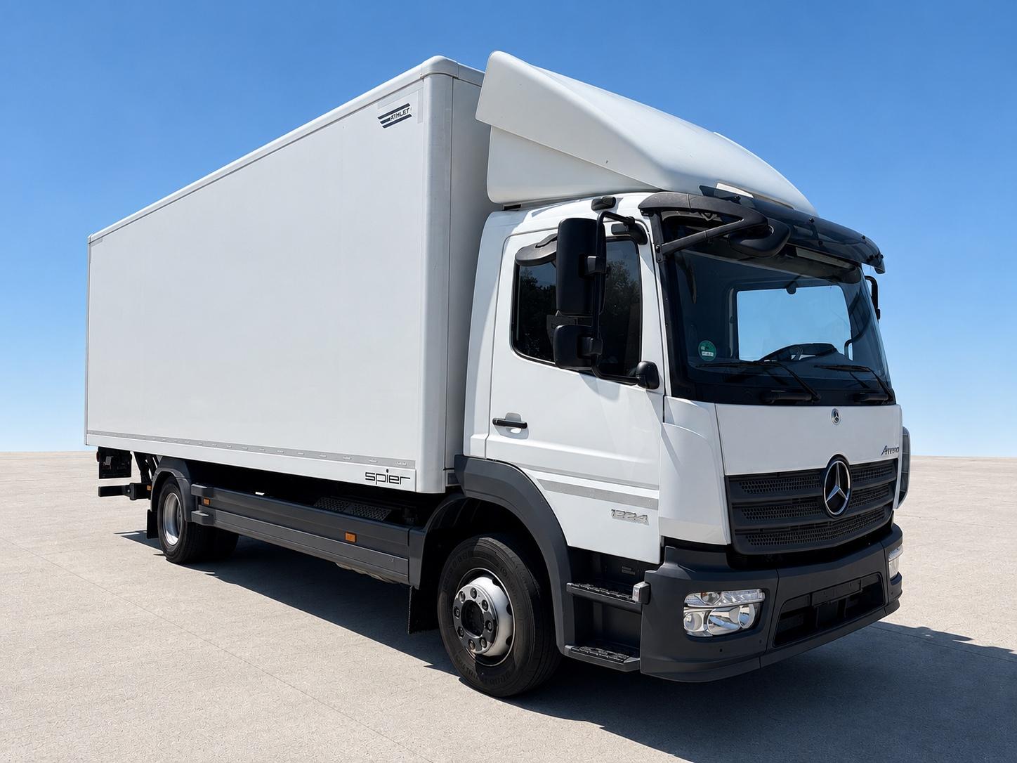 Mercedes-Benz 1224 Atego 3 - nur 55.000 KM - Koffer mit LBW