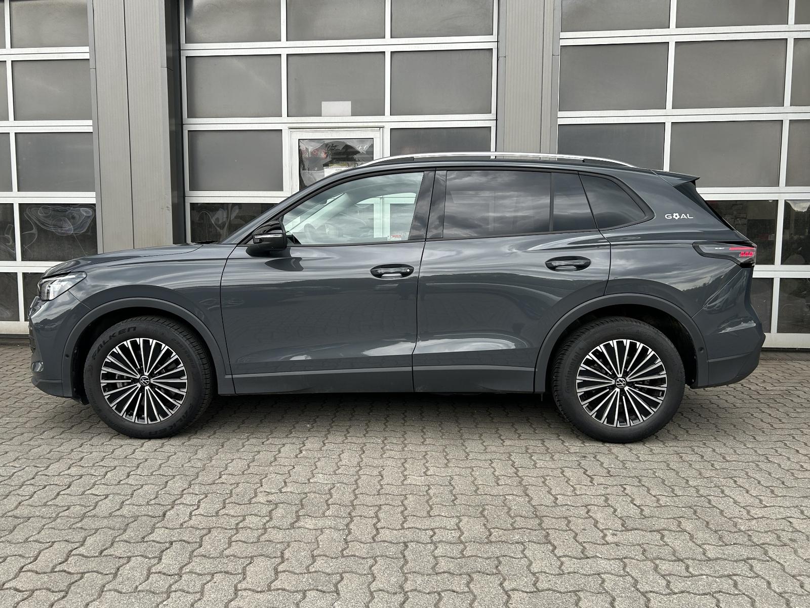 Volkswagen Tiguan 2.0 TDI Goal AHK Navi Allwetter