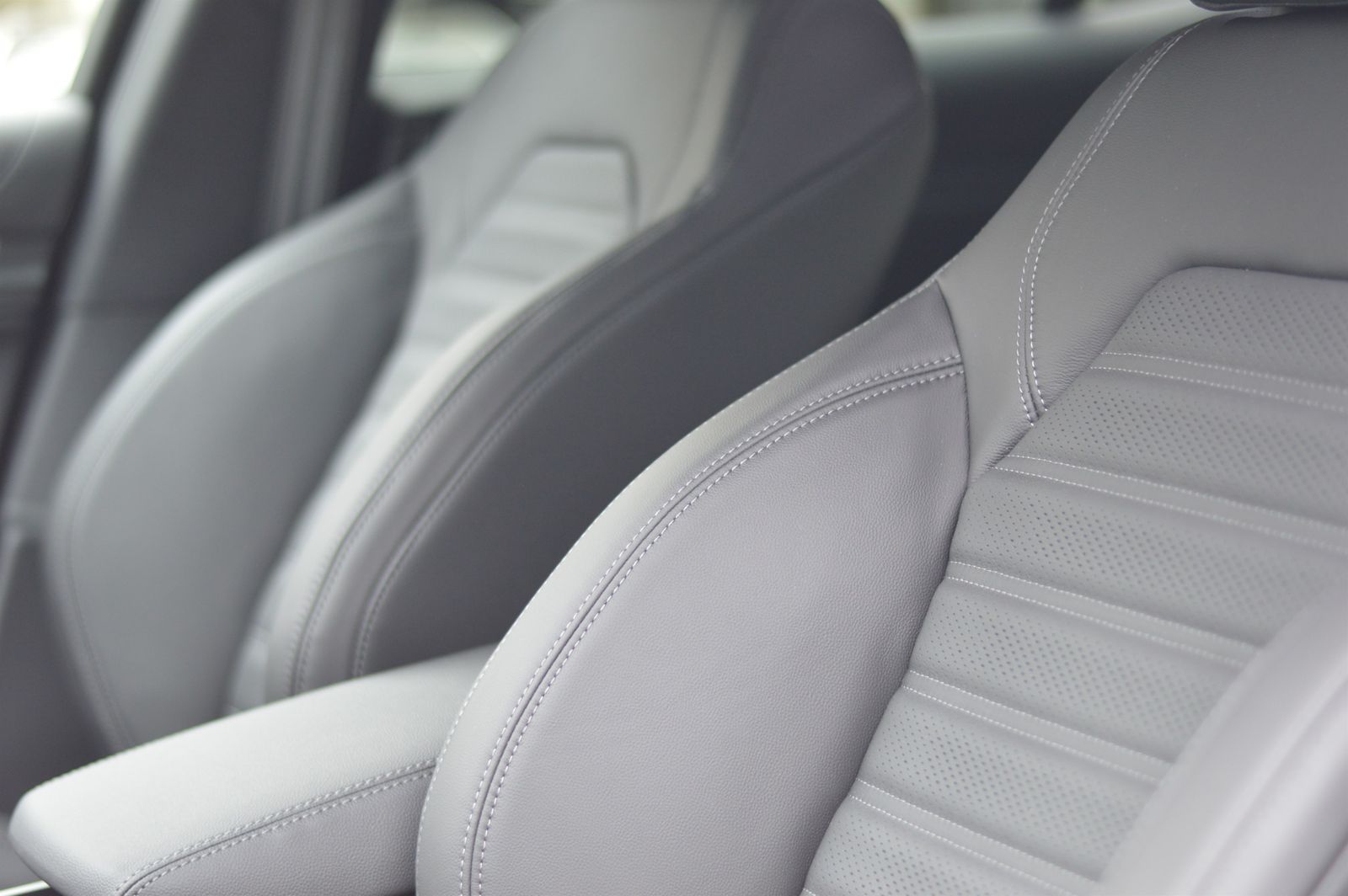 Alfa Romeo Stelvio - Bild 9