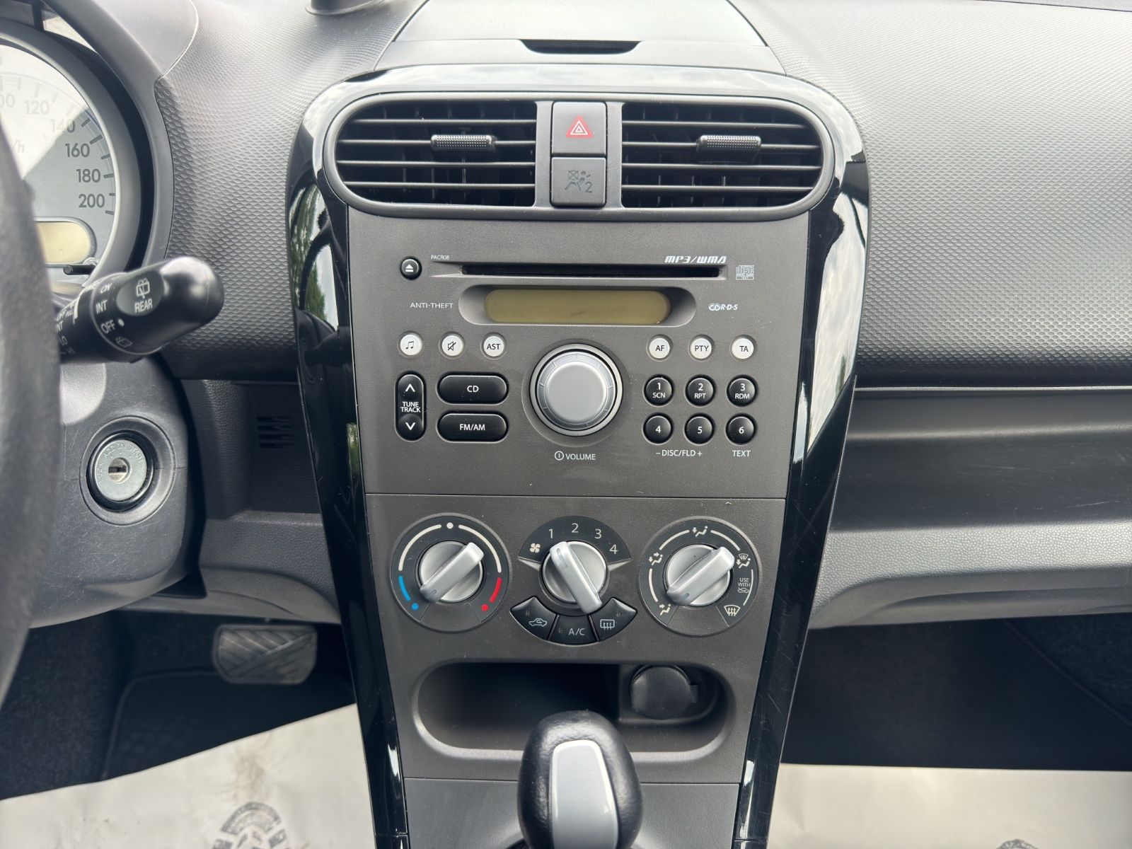 Fahrzeugabbildung Suzuki Splash Comfort/Klimaanlage/Sitzhz./PDC