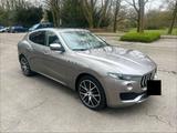 Andere Maserati Levante 2018 Top Ausstattung 21 Zoll - Andere in Essen