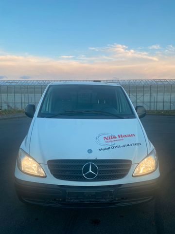 Mercedes-Benz Vito Mixto 111 CDI lang