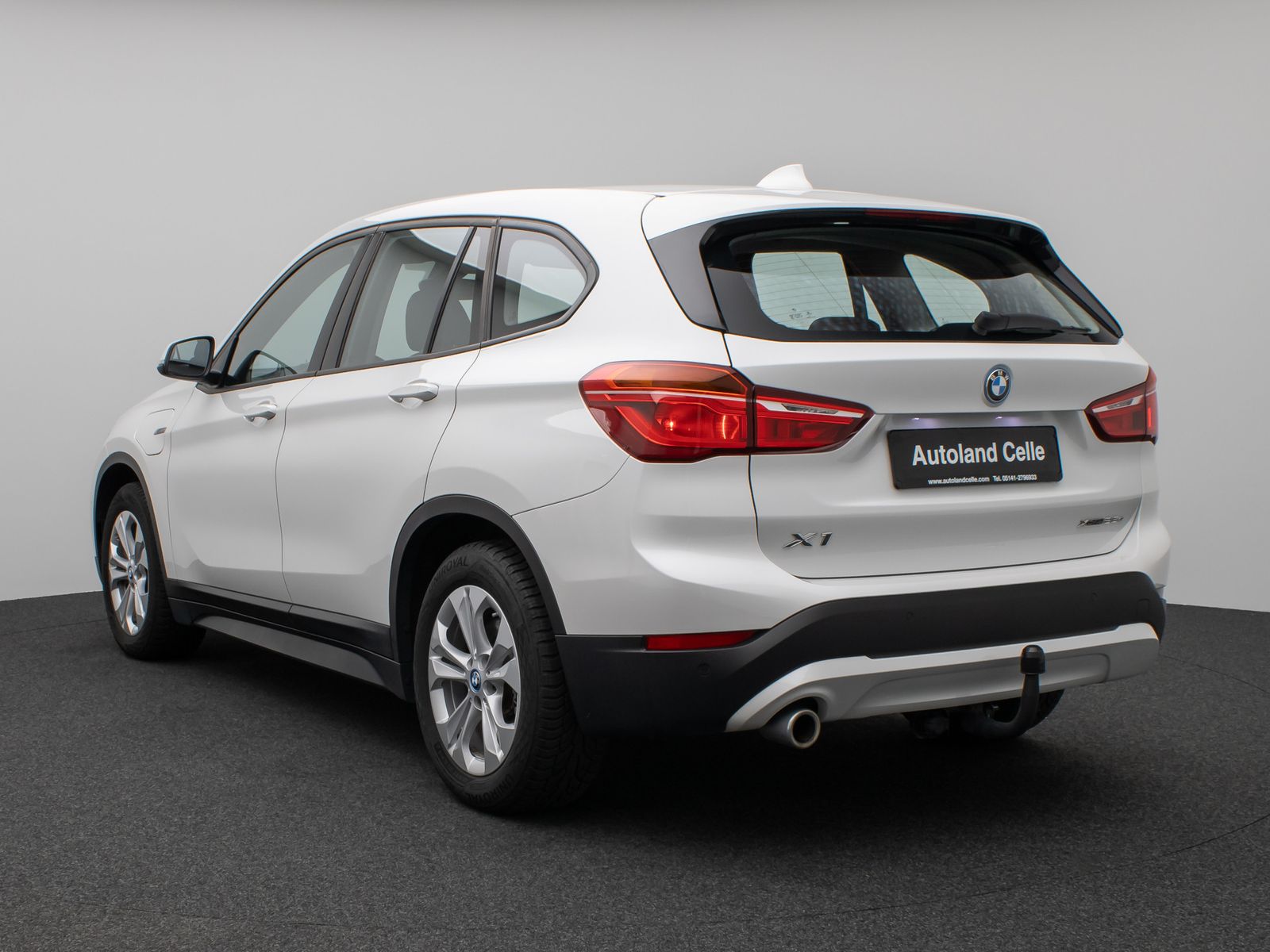 Fahrzeugabbildung BMW X1 xD25e Parkassist DAB AHK Geschwindigkeitsreg