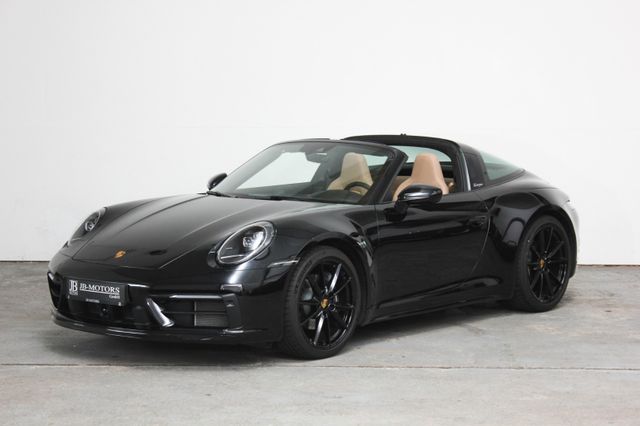 Porsche 992 911 Targa 4 Sport Chrono Abgas ACC