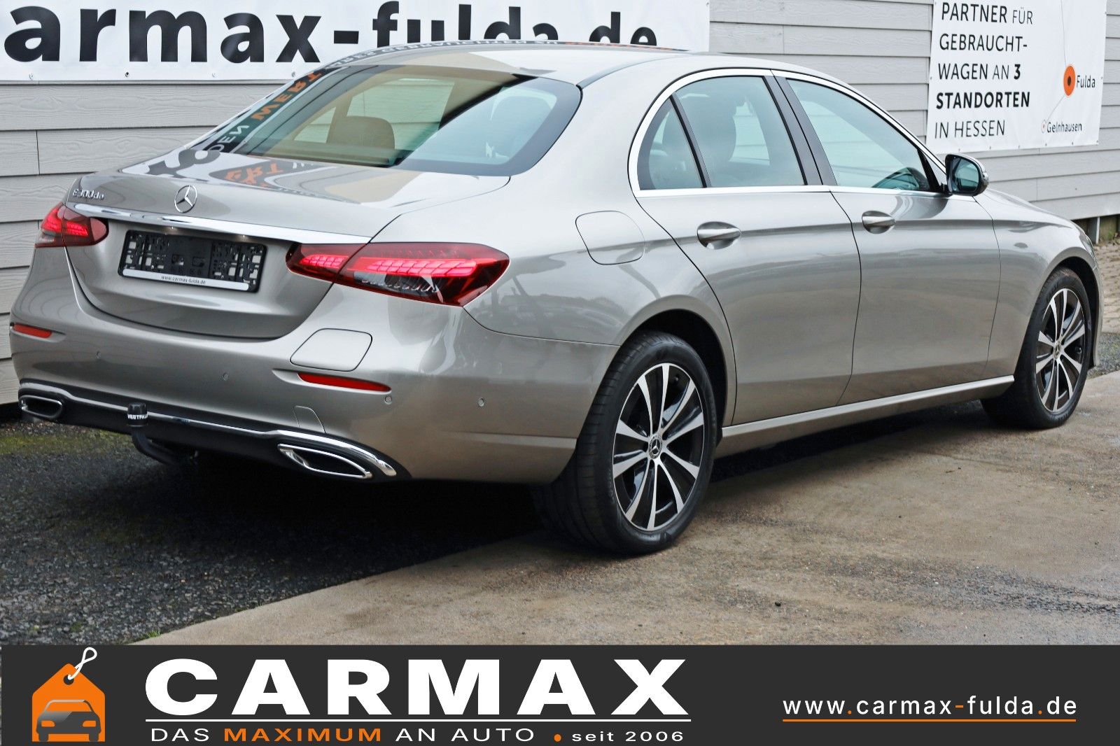 Fahrzeugabbildung Mercedes-Benz E 300de Lim. Avantgarde Leder,Navi,LED,SH,Kamera